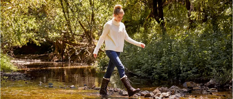 Ariat Country Wear
