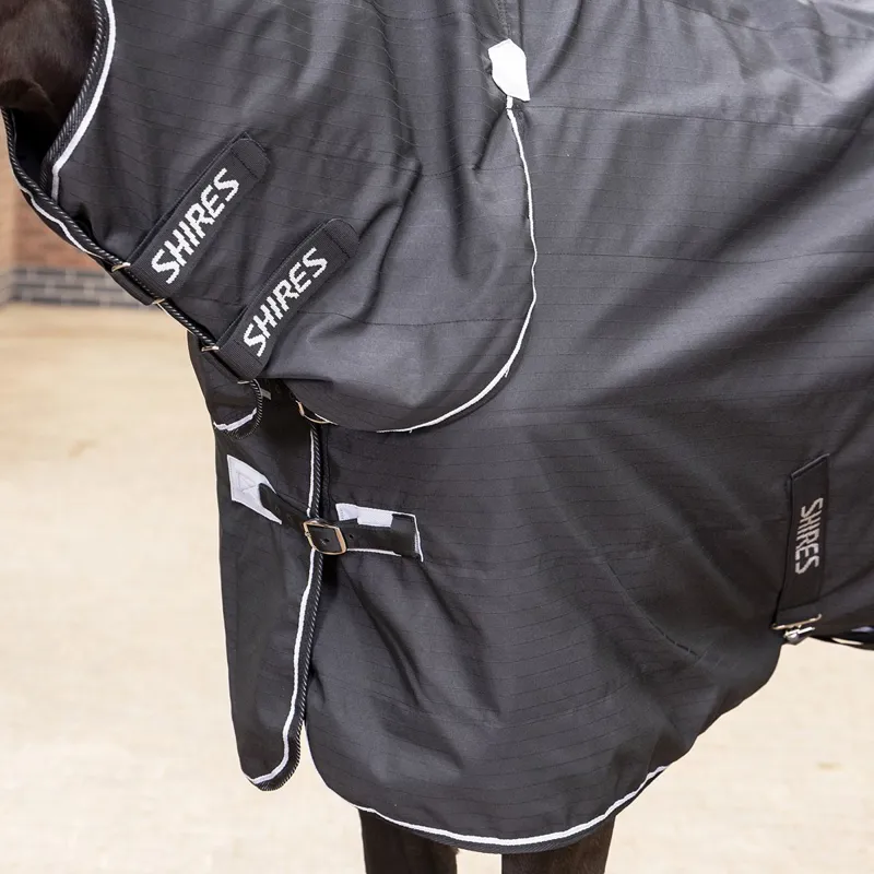 Shires Tempest Original Lite 600D 0g Combo Neck Stable Sheet - Black-6