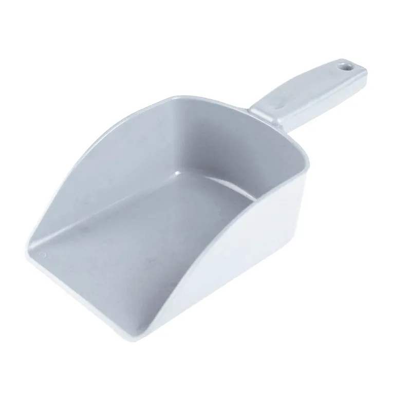 Stockshop Small Feed Scoop - White-1