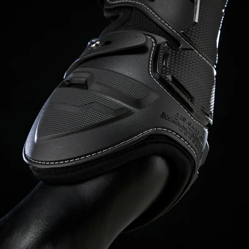Stubben and Evolution Hybrid Tendon Boots - Black-8