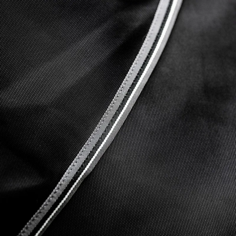 Rambo 1680D Plus 50g Detach Neck Turnout Blanket - Black/Thunderstorm-8