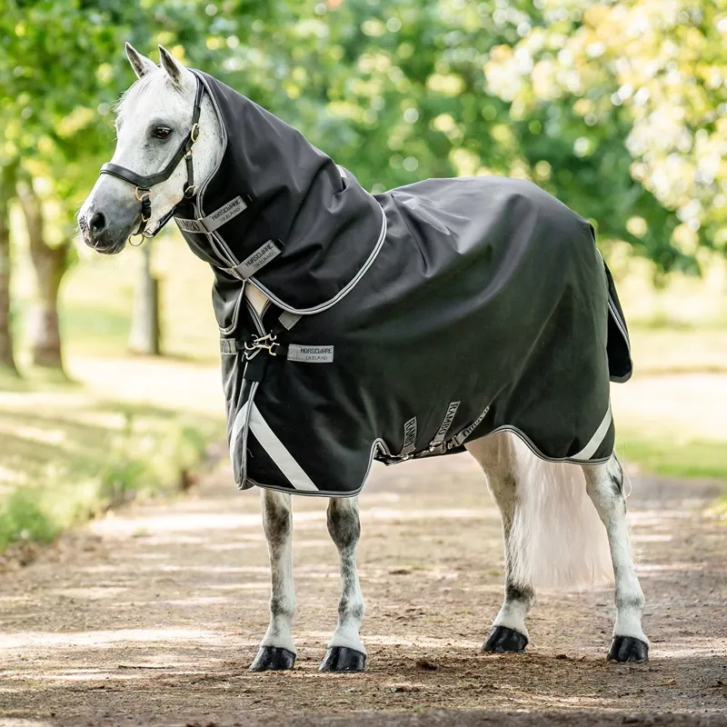 Rambo 1680D Plus 50g Detach Neck Turnout Blanket - Black/Thunderstorm-3