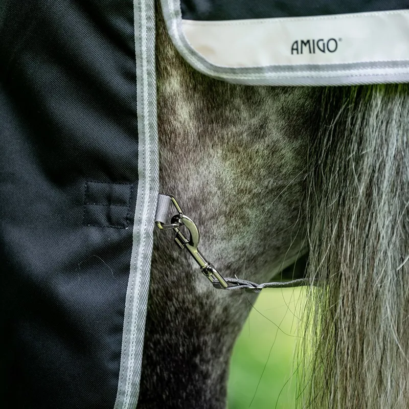 Amigo Bravo 1200D XL Standard Neck 0g Turnout Blanket - Black/Titanium-3