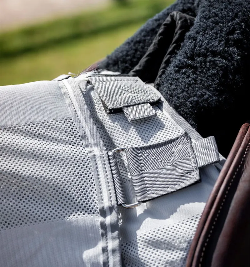 Amigo Flyrider Full Neck Fly Exercise Sheet - Silver/Titanium Grey-3