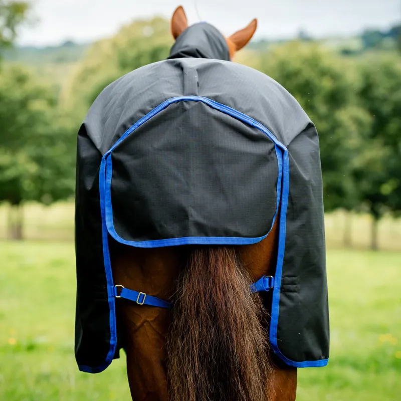 Amigo Ripstop 900D Plus 200g Detachable Neck Blanket Black/Blue-3