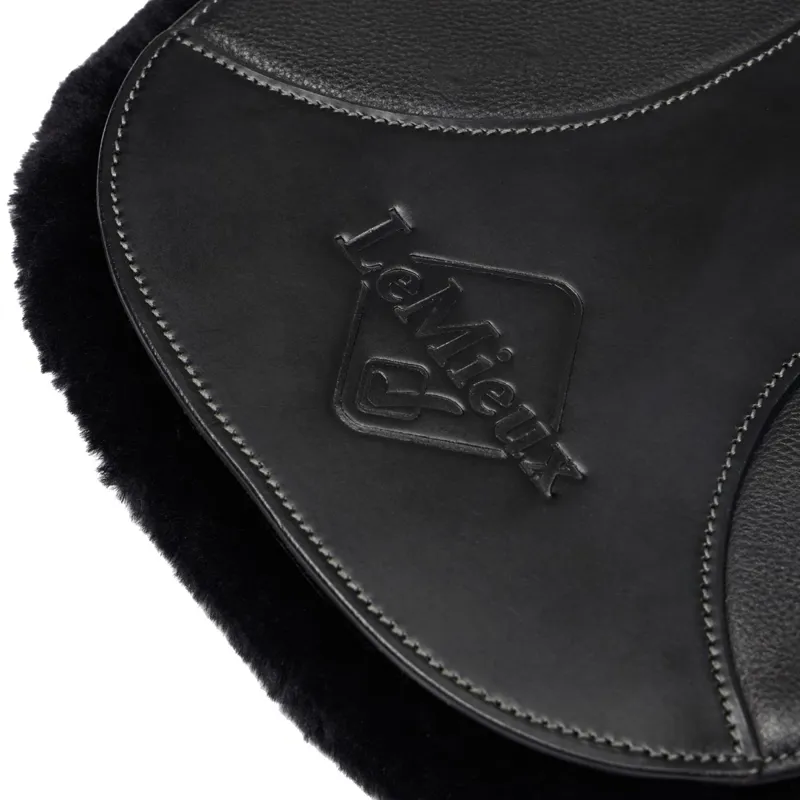 LeMieux Arika Simuwool Contoured Short Stud Girth - Black-4