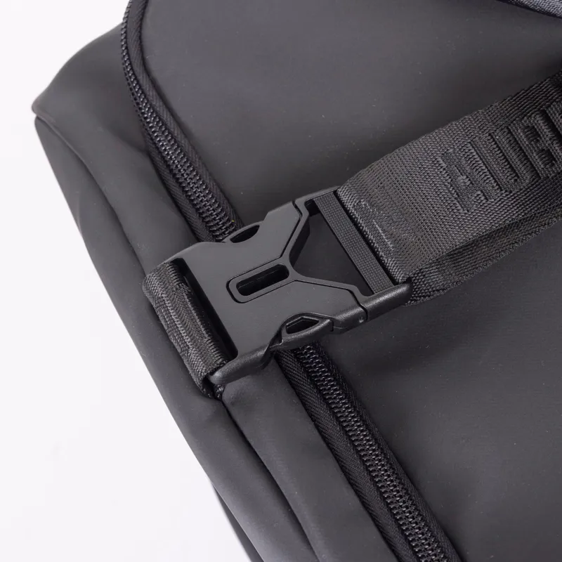 Aubrion React Duffel Bag - Black-8