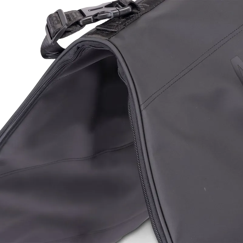 Aubrion React Saddle Bag - Black-3