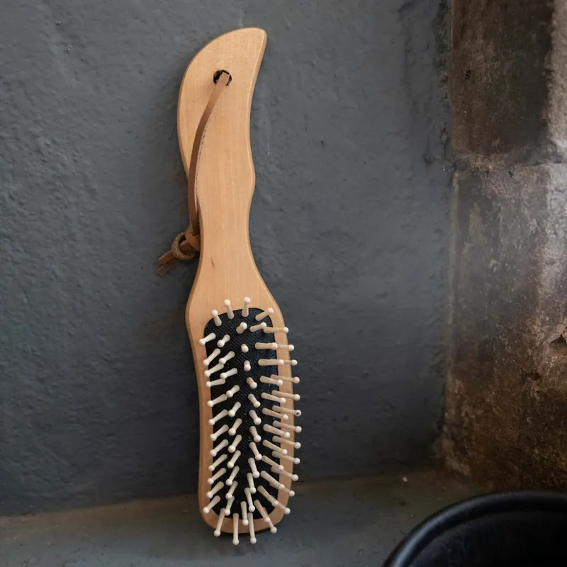 Borstiq Ergo Medium Mane and Tail Brush