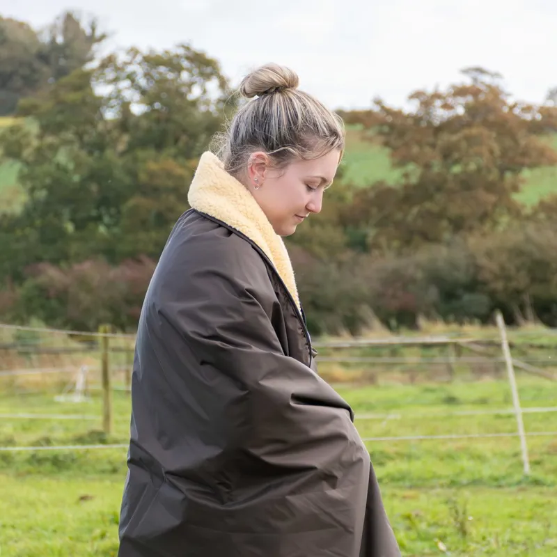 EQUIDRY x Redpost Waterproof EquiBlanket - Redpost-2