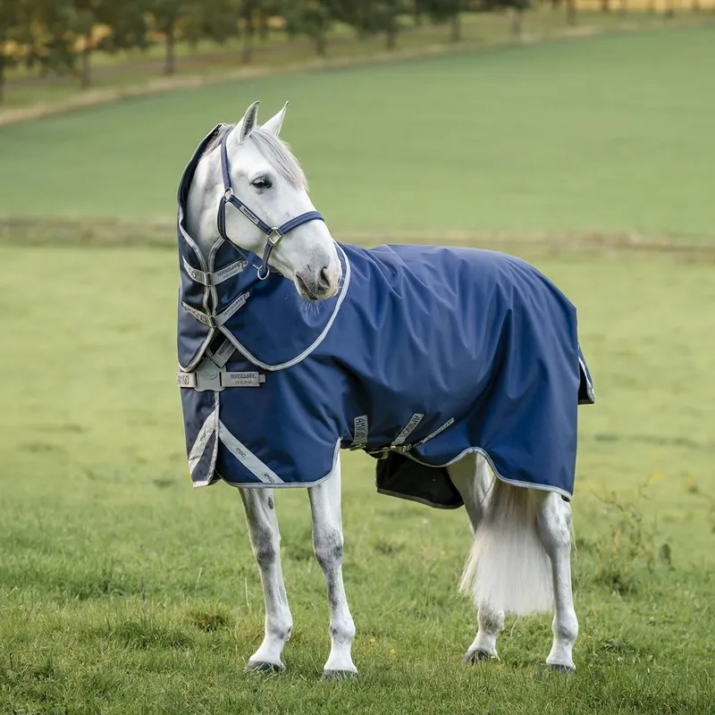 Amigo 1200D FieldSafe Plus 50g Turnout Blanket - Navy/Titanium Grey/Silver