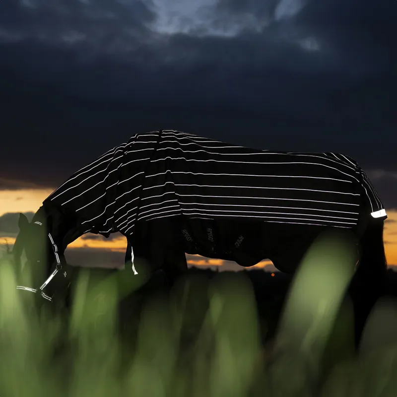 Amigo 1200D FieldSafe Reflectech Plus 100g Turnout Blanket - Reflective-4