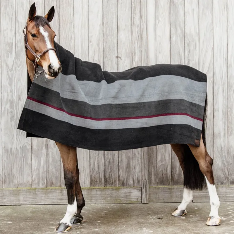 Kentucky Square Heavy Fleece Striped Blanket - Black/Grey