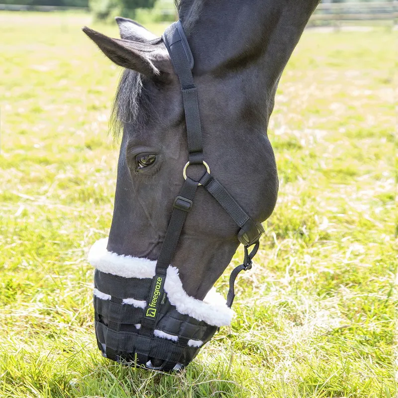 FreeGraze Deluxe Comfort Grazing Muzzle - Black-2