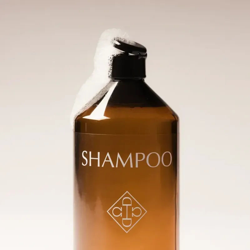 Grooming Deluxe Almond Gloss Shampoo-2