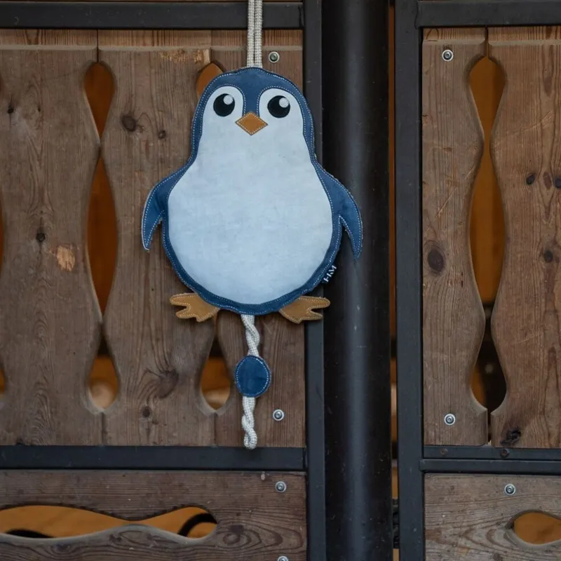 HKM Horse Stable Toy - Penguin-1