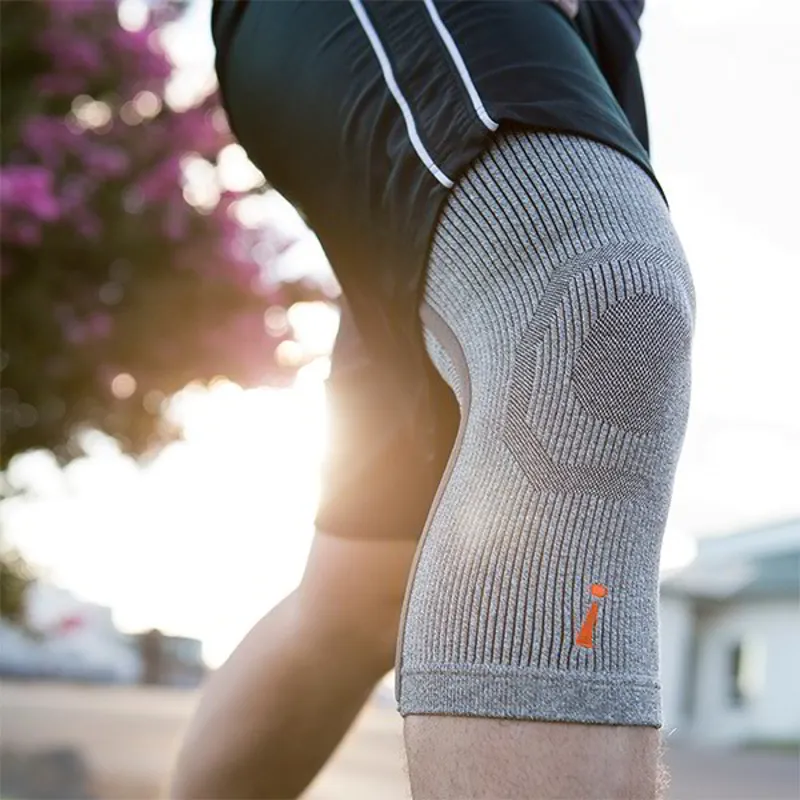 Incrediwear Circulation Knee Sleeve - Gray