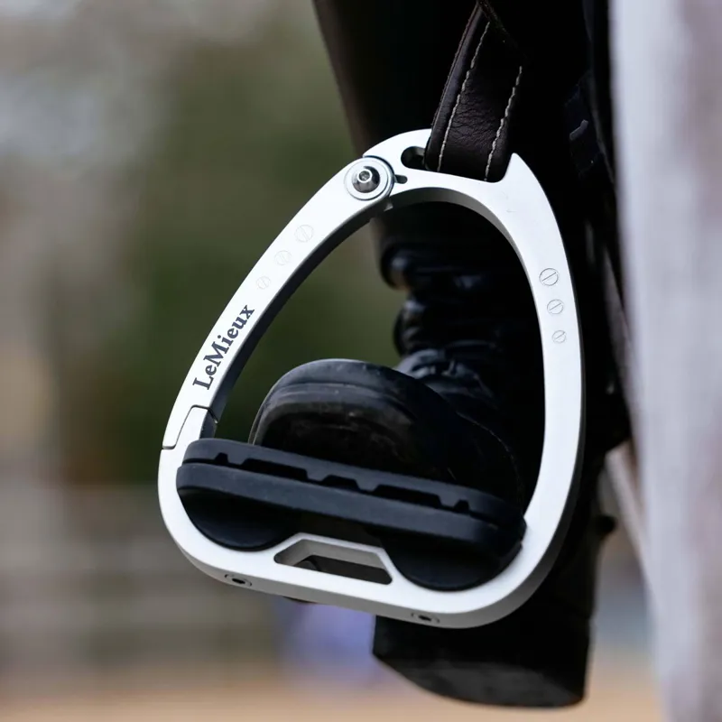 LeMieux Junior Vector Balance Inclined Stirrups - Aluminum-1