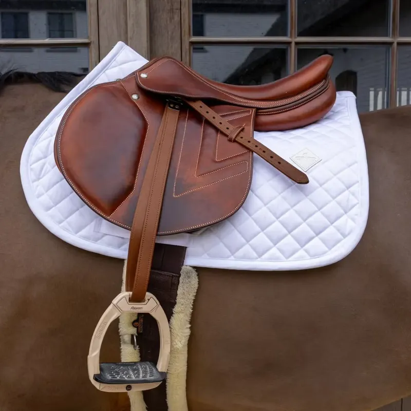 Kentucky Skin Friendly Sheepskin Diamond Jumping Saddle Pad - White-1