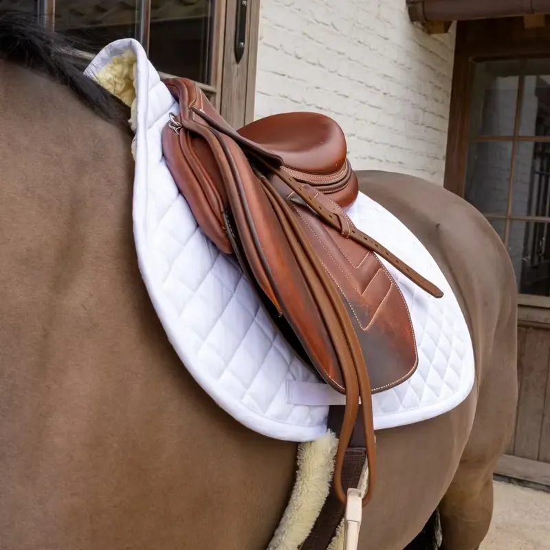 Kentucky Skin Friendly Sheepskin Diamond Jumping Saddle Pad - White-2