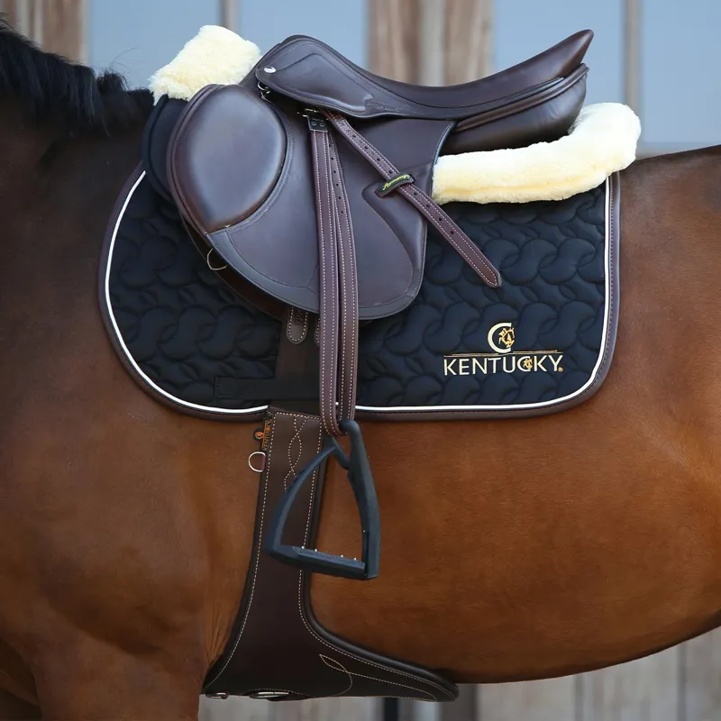 Kentucky Anatomic Leather Stud Girth - Brown-4
