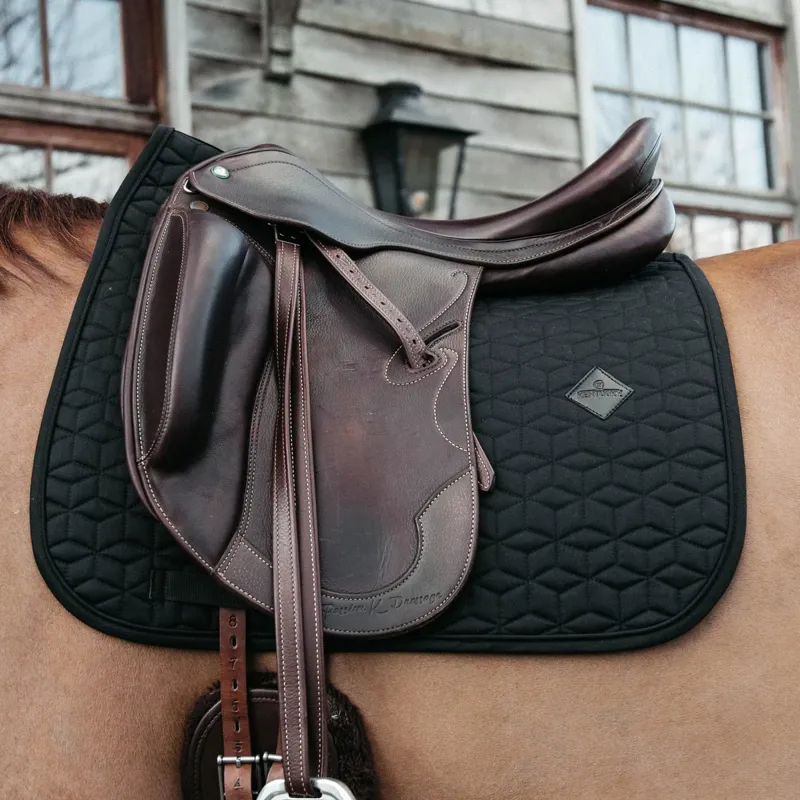 Kentucky Classic Dressage Saddle Pad - Black-1