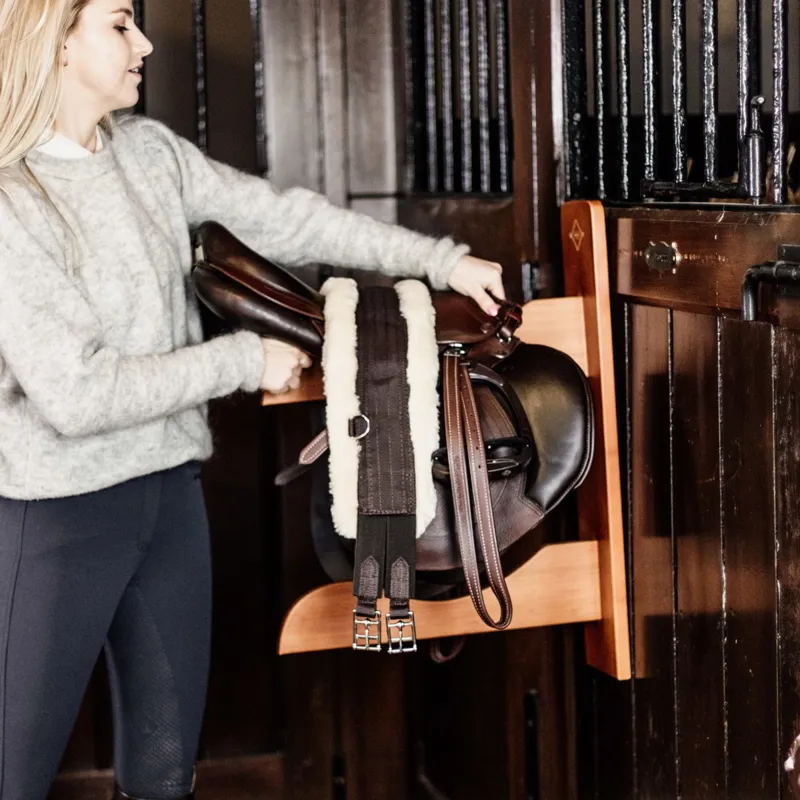 Grooming Deluxe Wooden Saddle Rack