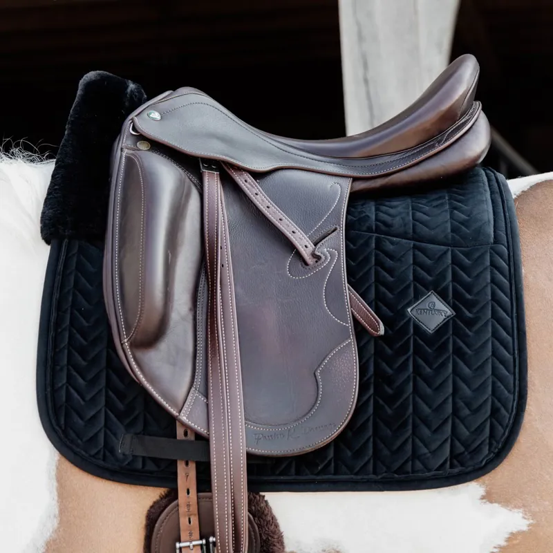 Kentucky Skin Friendly Velvet Dressage Saddle Pad - Black-1