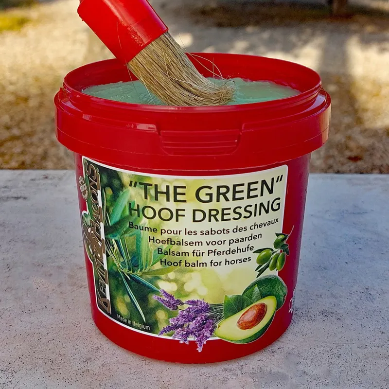 Kevin Bacons The Green Hoof Dressing-1