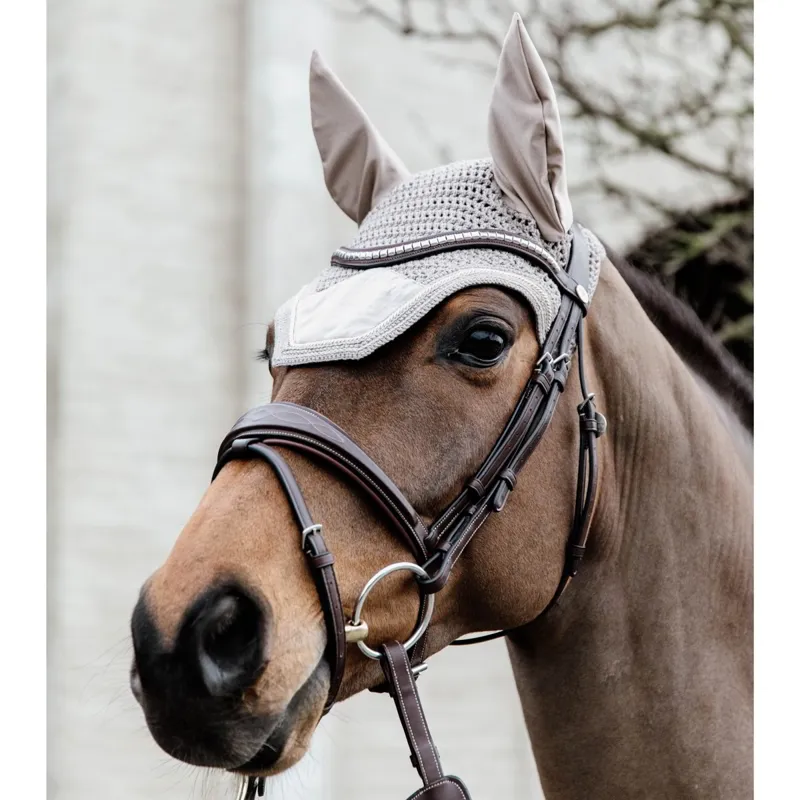Kentucky Wellington Velvet Fly Bonnet - Beige-1