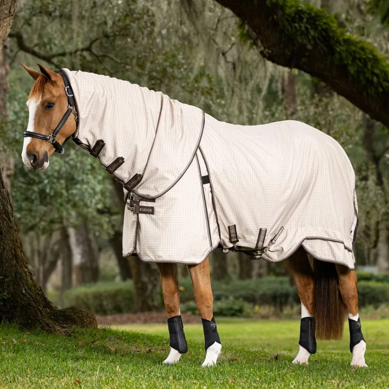 LeMieux Kudos Field Detachable Neck Blanket - Stone-8