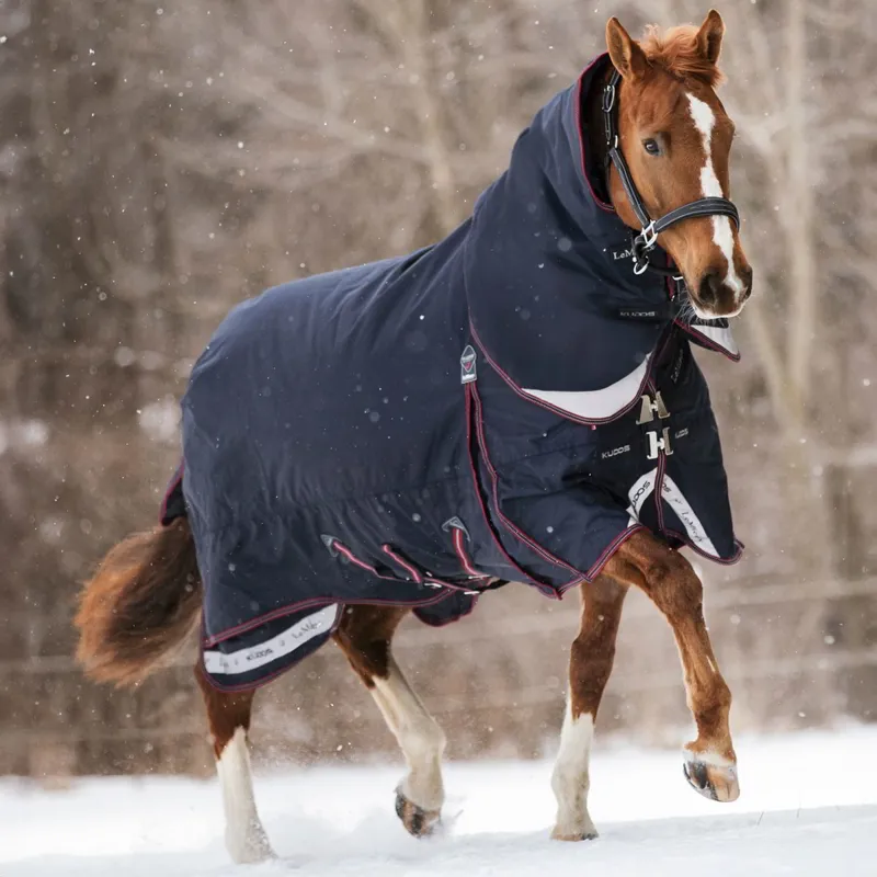 LeMieux Kudos 200g Detachable Neck Turnout Blanket - Navy