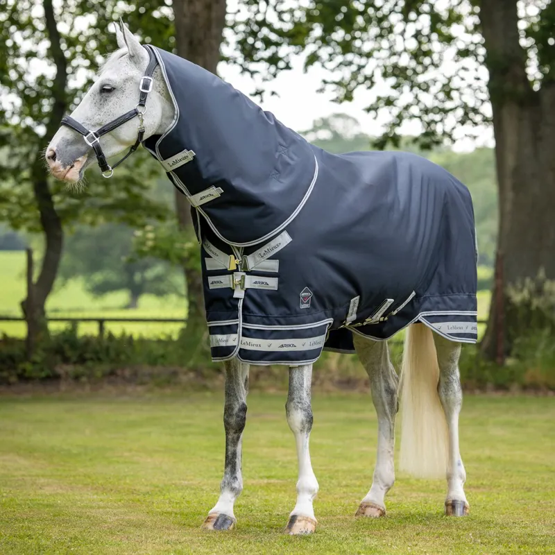 LeMieux Arika Featherweight 0g Detachable Neck Turnout Blanket - Navy