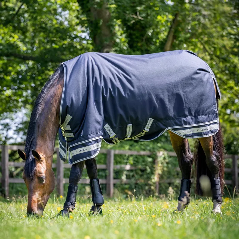 LeMieux Arika Featherweight 0g Detachable Neck Turnout Blanket - Navy-1