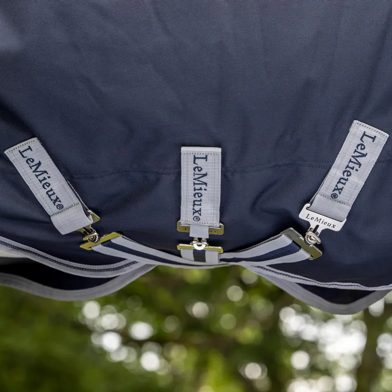 LeMieux Arika Featherweight 0g Detachable Neck Turnout Blanket - Navy-2