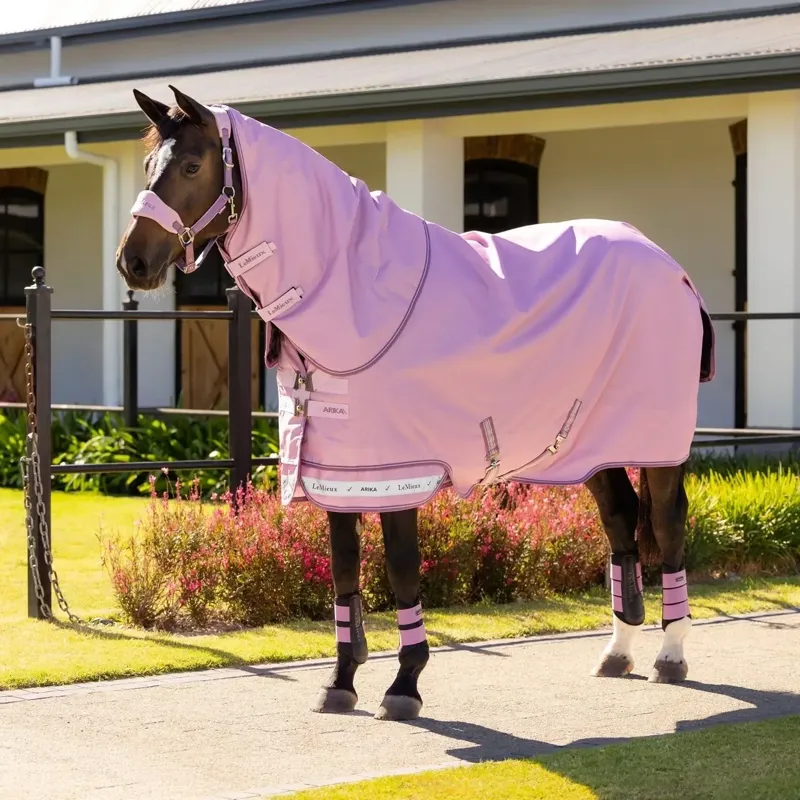 LeMieux Arika Ripstop 600D 50g Detachable Neck Turnout Blanket - Fondant-7