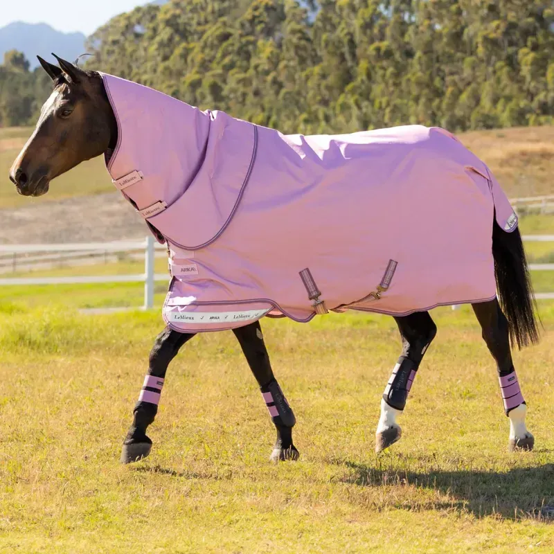 LeMieux Arika Ripstop 600D 0g Detachable Neck Turnout Blanket-Fondant-1