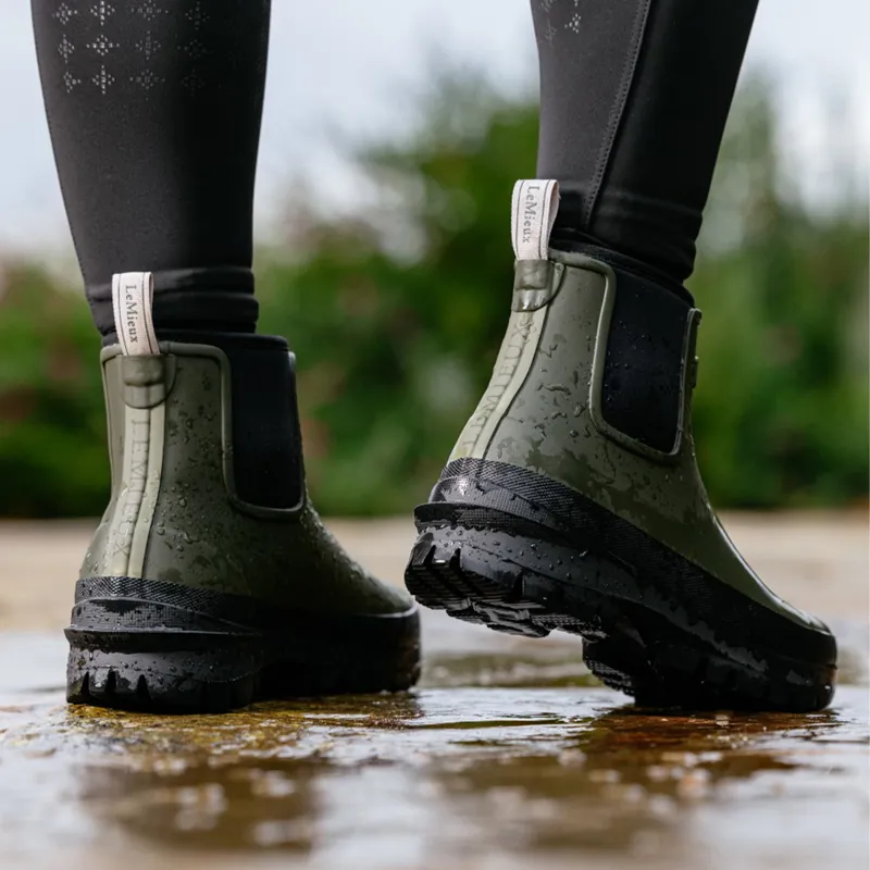 LeMieux Bramshaw Womens Chelsea Short Boots - Olive-3