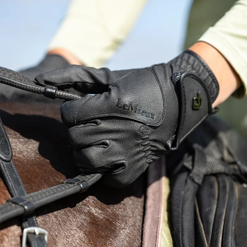 LeMieux Close Contact Adult Riding Gloves - Black-2