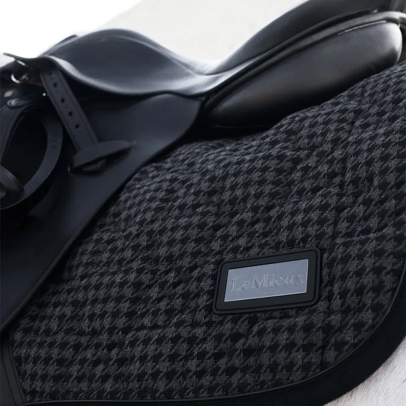 LeMieux Aspen Close Contact Saddle Pad - Houndstooth-3