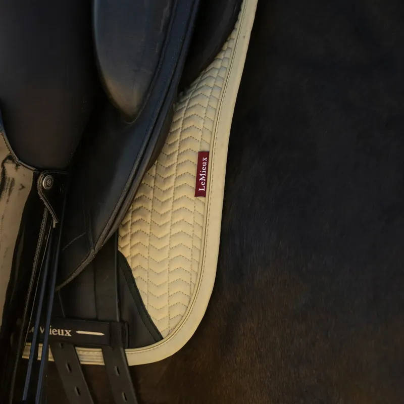 LeMieux Essence Dressage Pad - Pear-3