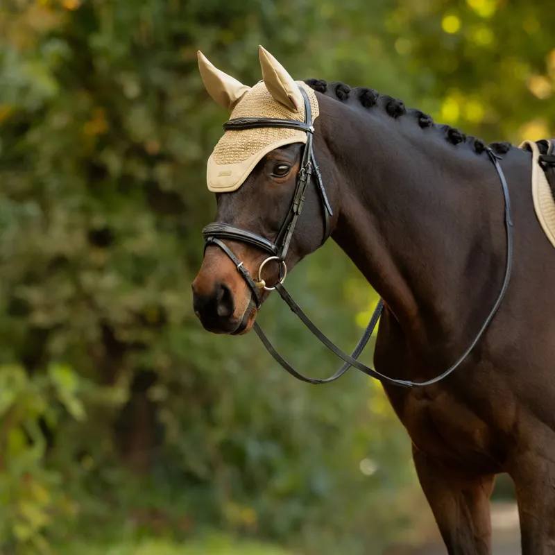 LeMieux Essence Fly Bonnet - Pear-1