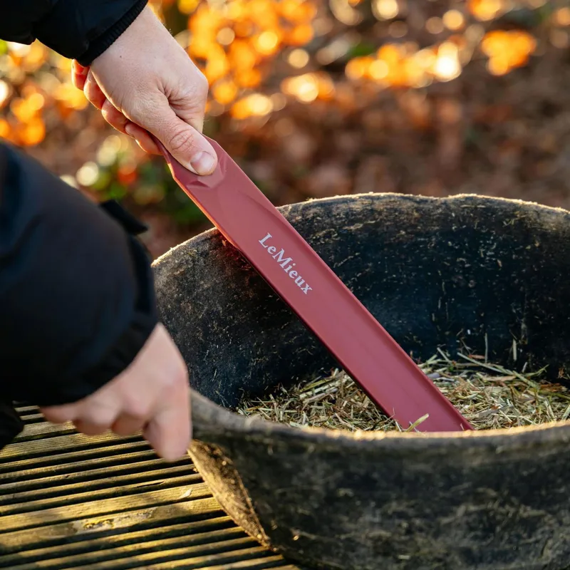 LeMieux Feed Stirrer - Red-1