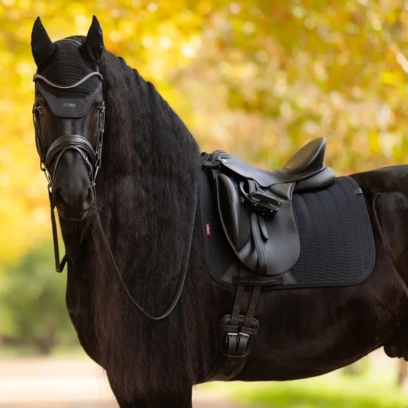 LeMieux Essence Dressage Saddle Pad - Black-2