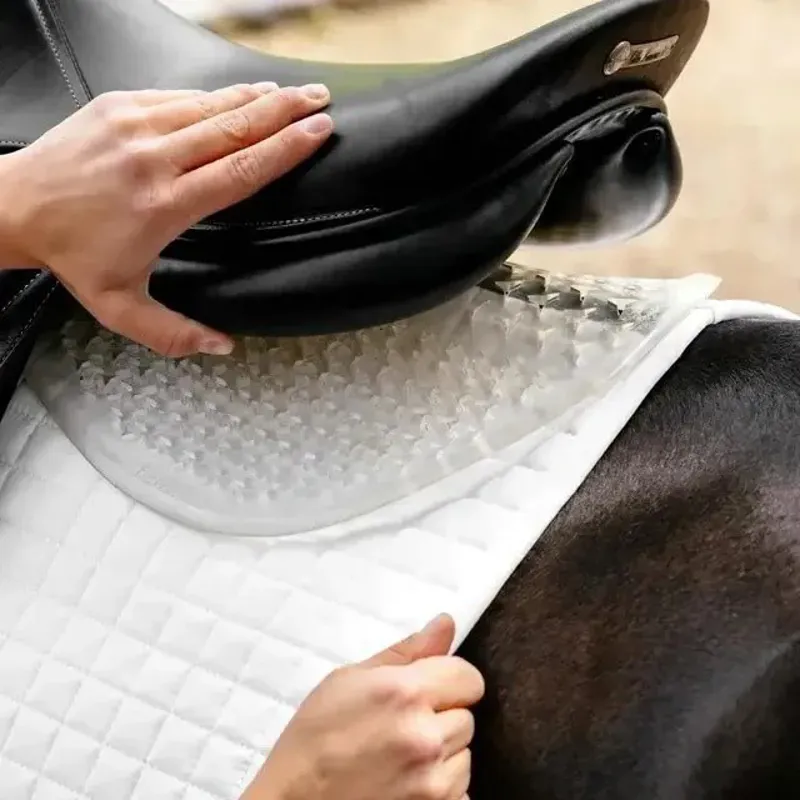 LeMieux Gel-Tek Shaped Half Pad - Clear-3