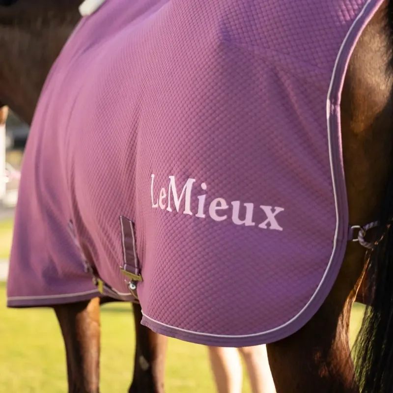 LeMieux Kudos Bamboo Cooler - Mallow-1