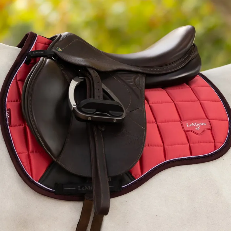 LeMieux Loire Classic Close Contact Saddle Pad - Cranberry-1