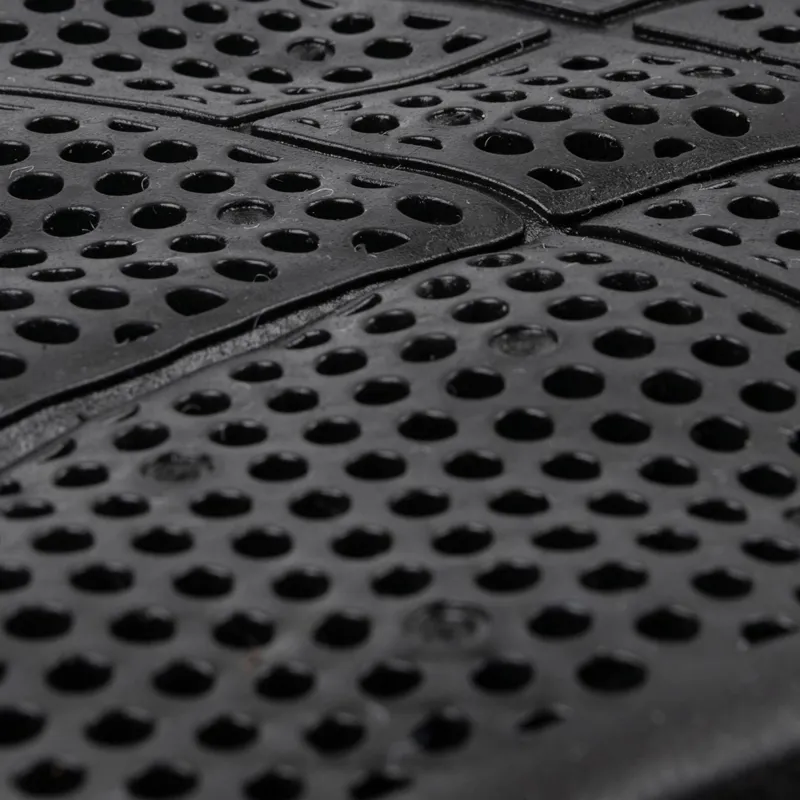 LeMieux Twin X-Grip Silicone Half Pad - Black-3