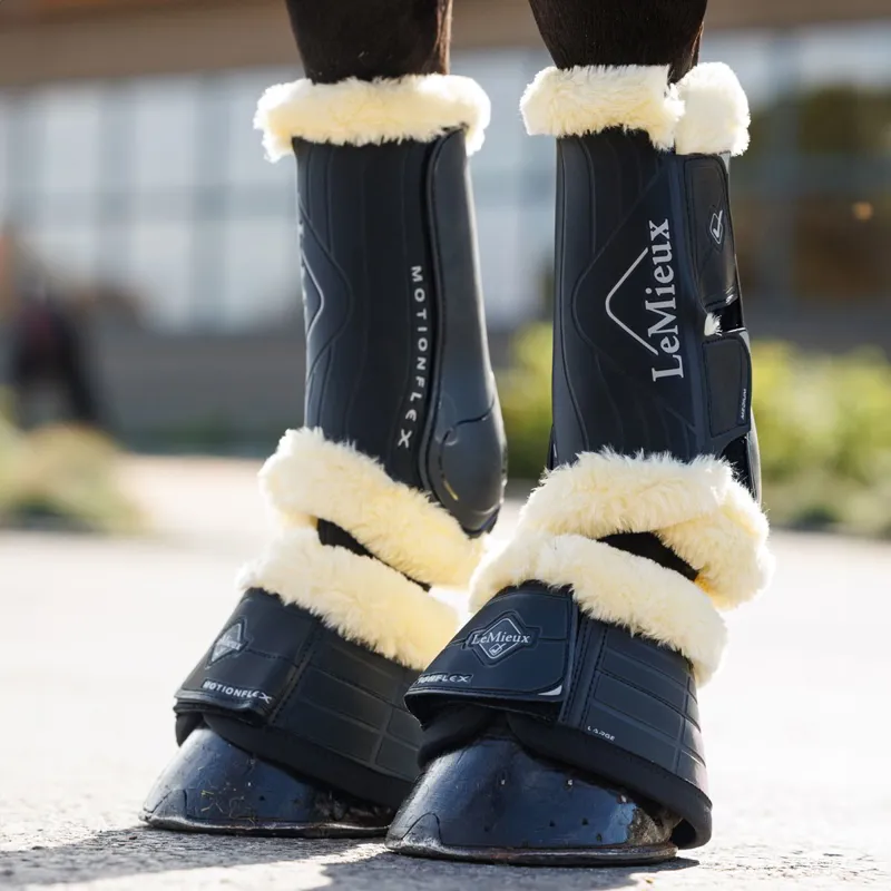 LeMieux Motionflex Bell Boots with Fleece - Black-1