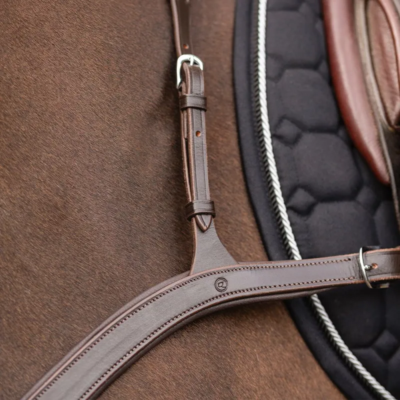 QHP Breastplate with Long Bridge - Brown-1